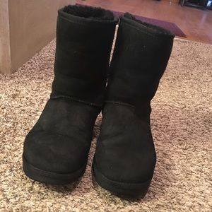 Ugg classic short